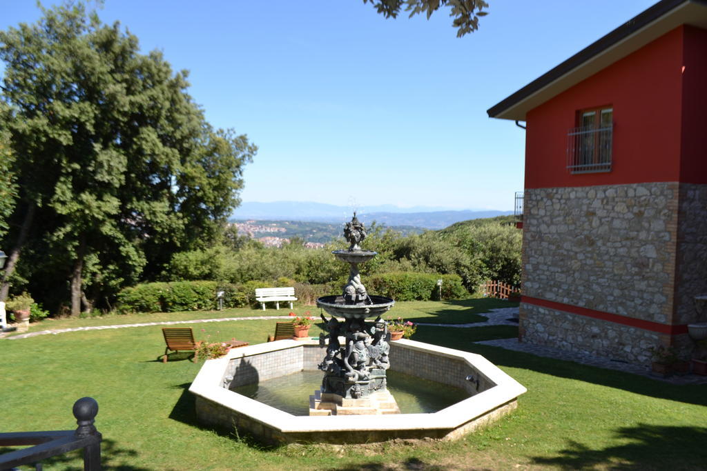 B&B Spring Perúgia Exterior foto