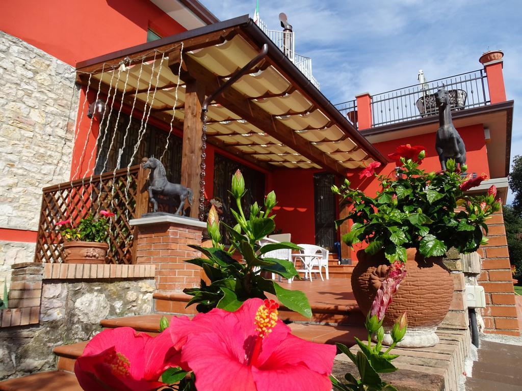 B&B Spring Perúgia Exterior foto